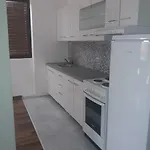 Rose Ann Apartment