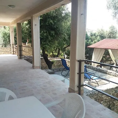 Rose Ann Apartmán