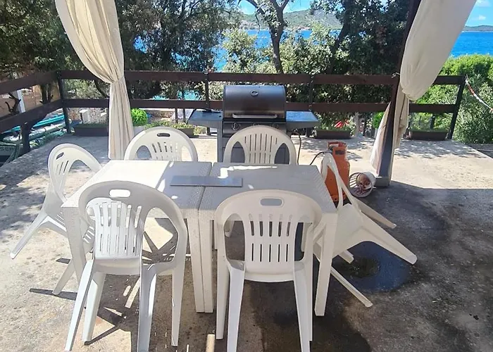 Rose Ann Rogoznica (Sibenik-Knin)