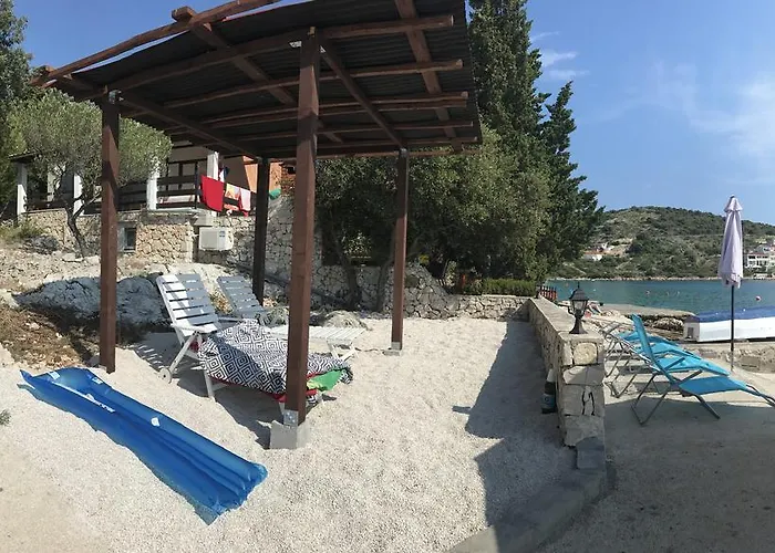 Rose Ann Daire Rogoznica (Sibenik-Knin)